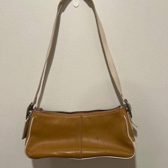 Coach handbag - Picture 1 of 5